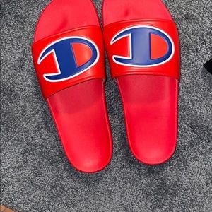 CHAMPION SLIDES (RED)
